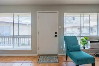 Photo #2: 21134633 Listing 