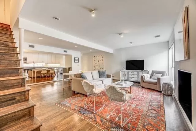 MLS: 21134727 Condo For Sale