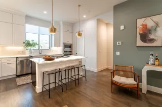 Photo #6: 21134773 Listing 