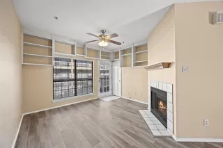 Photo #4: 21134914 Listing