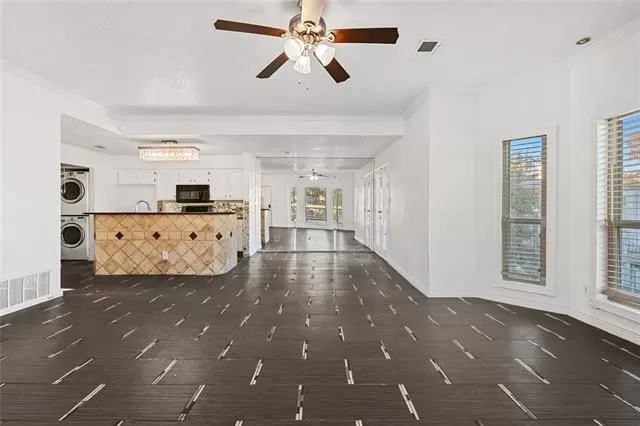 MLS: 21135014 Condo For Sale