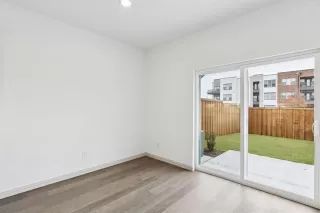 Photo #5: 21135124 Listing