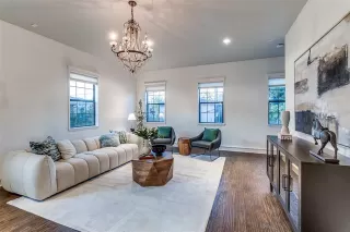 Photo #3: 21135380 Listing 