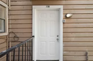 Photo #2: 21135472 Listing 