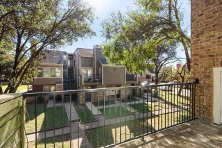 Photo #3: 21135497 Listing 