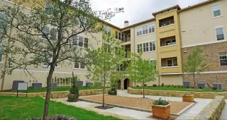 Photo #4: 21135736 Listing 