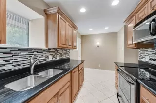 Photo #4: 21135869 Listing 