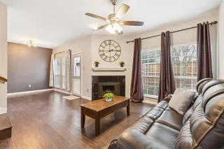 Photo #3: 21136800 Listing