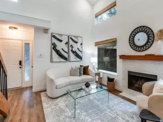 Photo #3: 21136872 Listing 