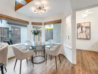 Photo #4: 21136872 Listing 