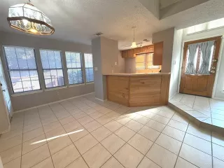 Photo #4: 21137050 Listing 