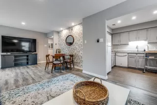 Photo #5: 21137305 Listing 