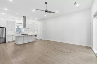 Photo #3: 21138022 Listing 