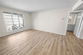 Photo #2: 21138051 Listing 