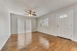 Photo #6: 21138646 Listing 