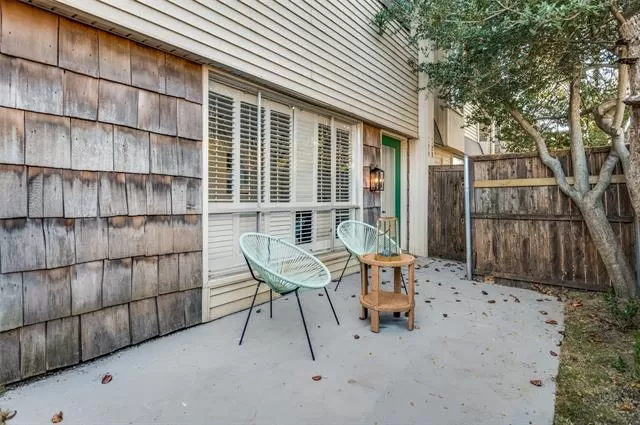 MLS: 21138852 Condo For Sale