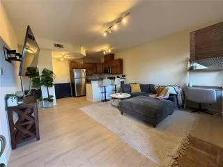 Photo #2: 21138868 Listing 