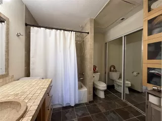 Photo #5: 21138868 Listing 