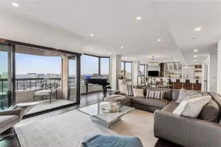 Browse active condo listings in LA TOUR