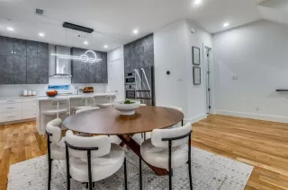 Photo #5: 21141626 Listing 