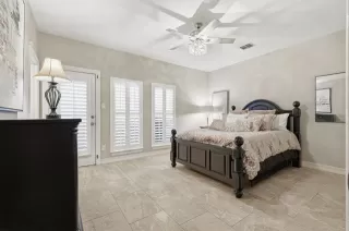 Photo #6: 21142156 Listing