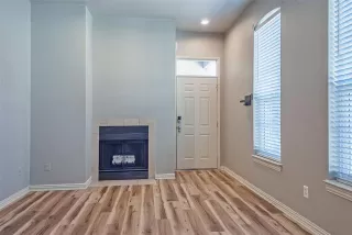 Photo #4: 21142250 Listing 