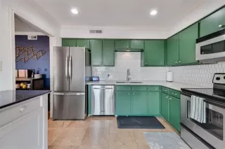 Photo #6: 21143369 Listing 