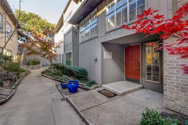 MLS: 21143684 Condo For Sale