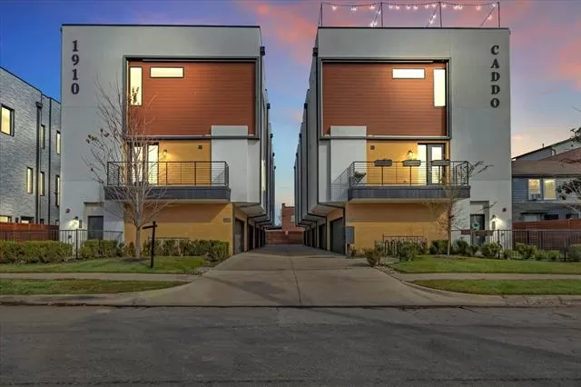 MLS: 21144782 Condo For Sale