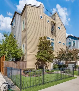 Photo #3: 21145525 Listing