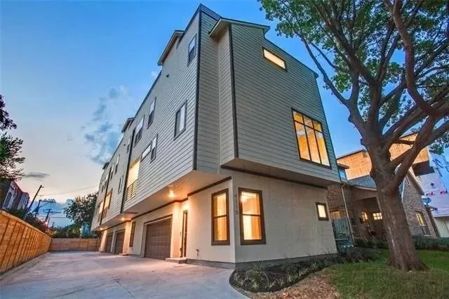 MLS: 21145721 Condo For Sale