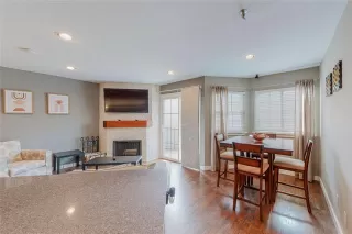 Photo #6: 21145872 Listing