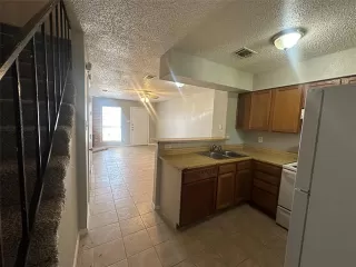 Photo #6: 21145992 Listing 