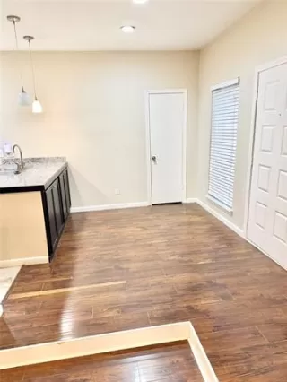 Photo #6: 21146032 Listing 