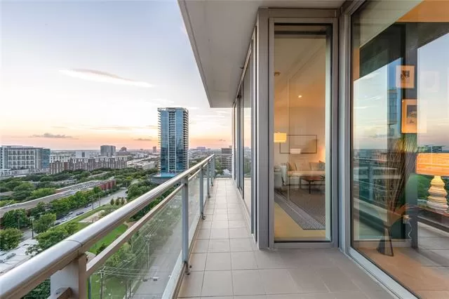 MLS: 21146184 Condo For Sale