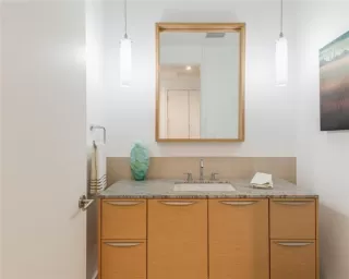 Photo #5: 21146184 Listing