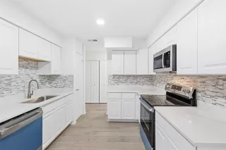 Photo #3: 21146367 Listing 