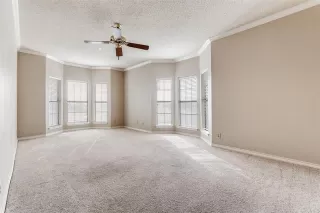 Photo #4: 21146427 Listing 