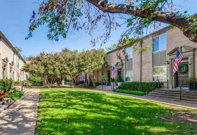 MLS: 21146676 Condo For Sale