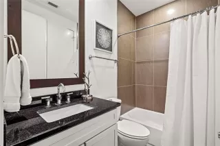 Photo #5: 21146717 Listing