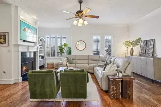 Photo #4: 21146792 Listing 