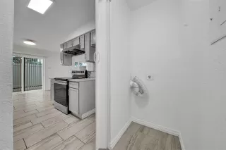 Photo #6: 21147228 Listing 