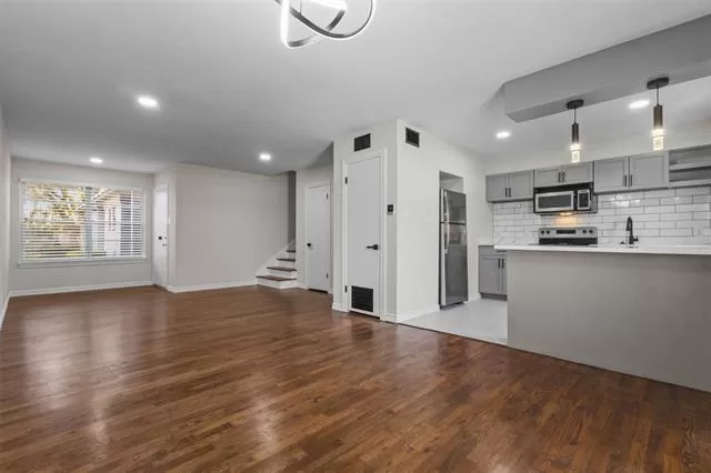 MLS: 21147442 Condo For Sale