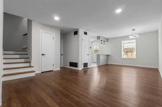 Photo #2: 21147442 Listing