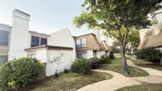 Photo #2: 21147734 Listing 