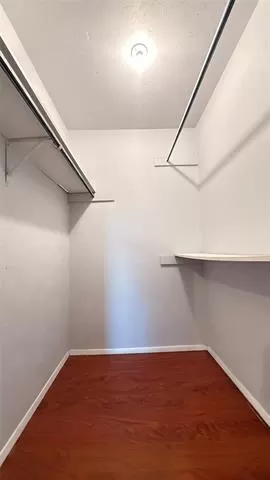 Photo #5: 21147734 Listing 