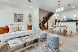 Photo #5: 21147928 Listing 