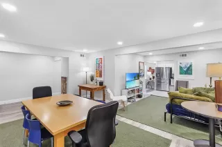 Photo #2: 21148040 Listing 