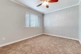 Photo #4: 21148421 Listing 