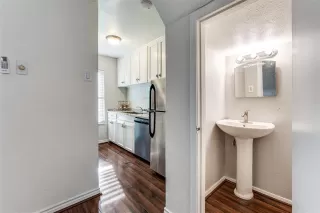 Photo #6: 21148421 Listing 